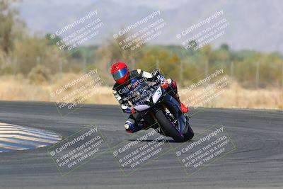 media/Mar-28-2022-Superbike Trackdays (Mon) [[b8603d0f67]]/Open Track Time/Turn 7/